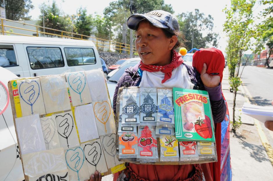 Existe la idea de gravar a la economía informal, pero no está claro de qué manera la SAT podría ejecturar esta orden supuestamente emanada de la Vicepresidencia. (Foto: Nuestro Diario).