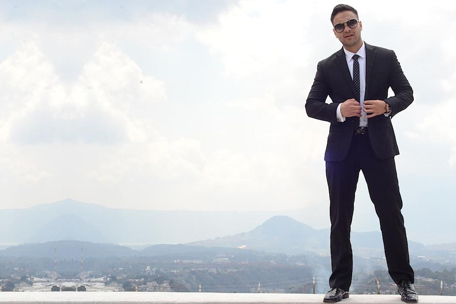 Pedro Cuevas al estilo del merengue estrena su sencillo "A partir de hoy". (Foto: Selene Mejía/Soy502) 