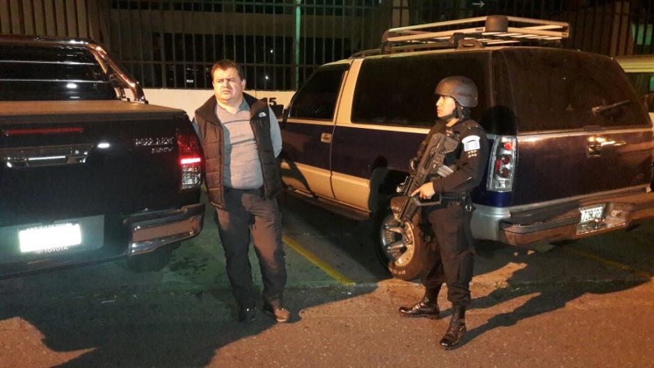 Así fue el traslado hacia la Torre de Tribunales del supuesto narcotraficante hondureño "El Rojo". (Foto: PNC)