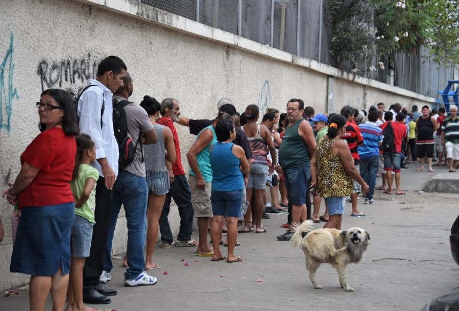 La segunda vuelta de las elecciones presidenciales en Brasil se viven con hermetismo en el país sudamericano. (Foto: AFP).