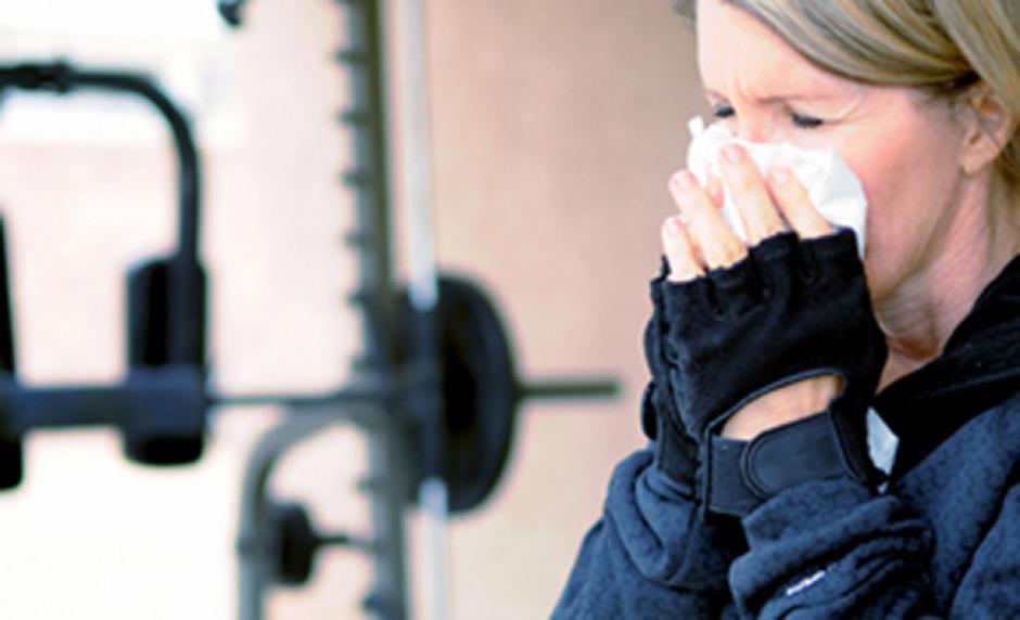 Se puede hacer ejercicio cuando los síntomas son leves y tolerables. (Foto: elfinancierocr.com)