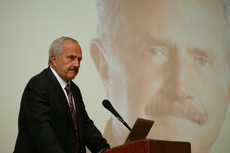 Eduardo Suger participó con el partido CREO en las elecciones generales de 2011. (Foto: UVG)