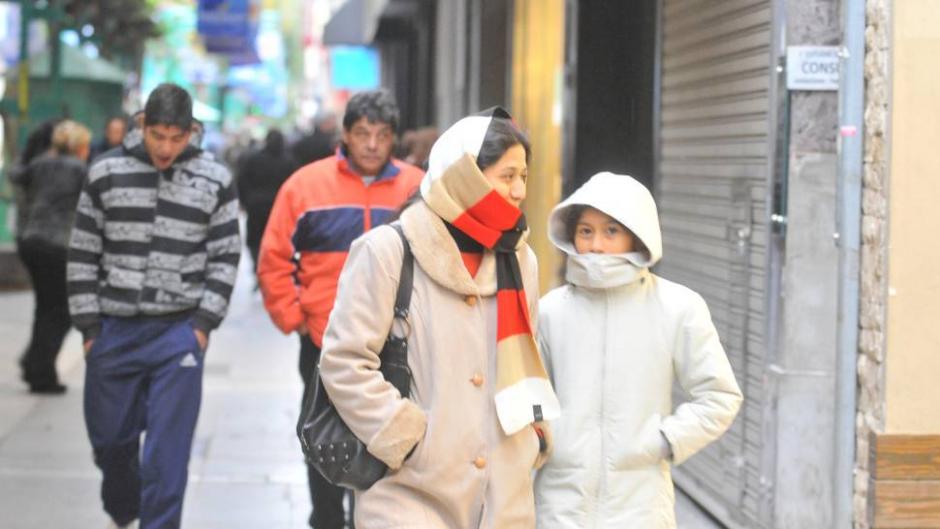 El Insivumeh prevé el descenso de la temperatura, poca nubosidad y lluvia para este fin de semana. (Foto: Archivo)