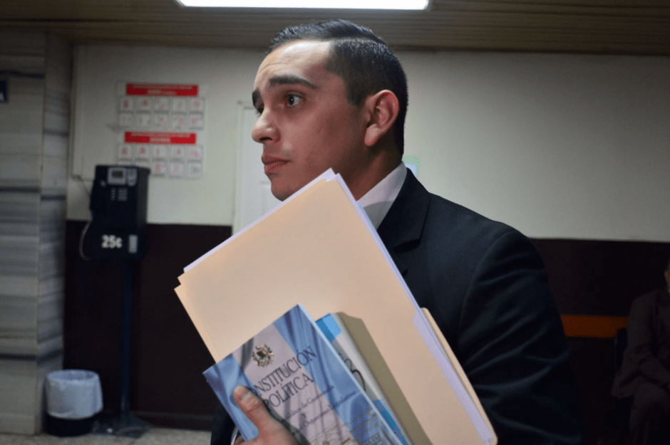 El diputado Juan Manuel Giordano niega haber estado en la reunión en la que fue presionada la Gobernadora de Alta Verapaz, Estela Ventura. (Foto: Jesús Alfonso/Soy502)