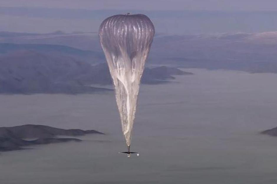 Con este proyecto, el Gobierno de Maithripala Sirisena busca que la cobertura de la red llegue a toda la isla permitiendo a los proveedores formar parte de los acuerdos con "torres celulares flotantes".