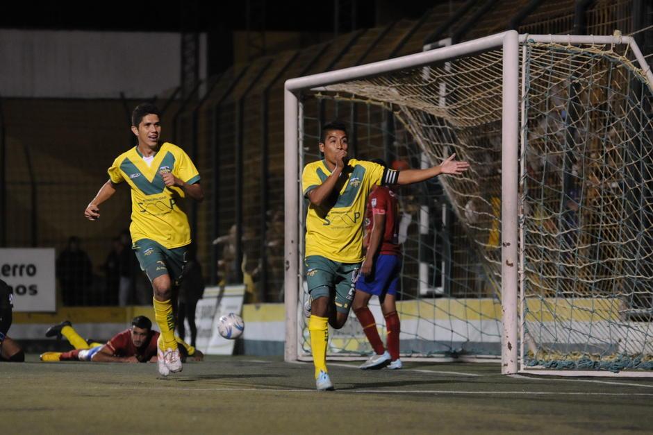 El Deportivo Petapa espera hacer del Julio Armando Cobar, una cancha imbatible. (Foto: Soy502)