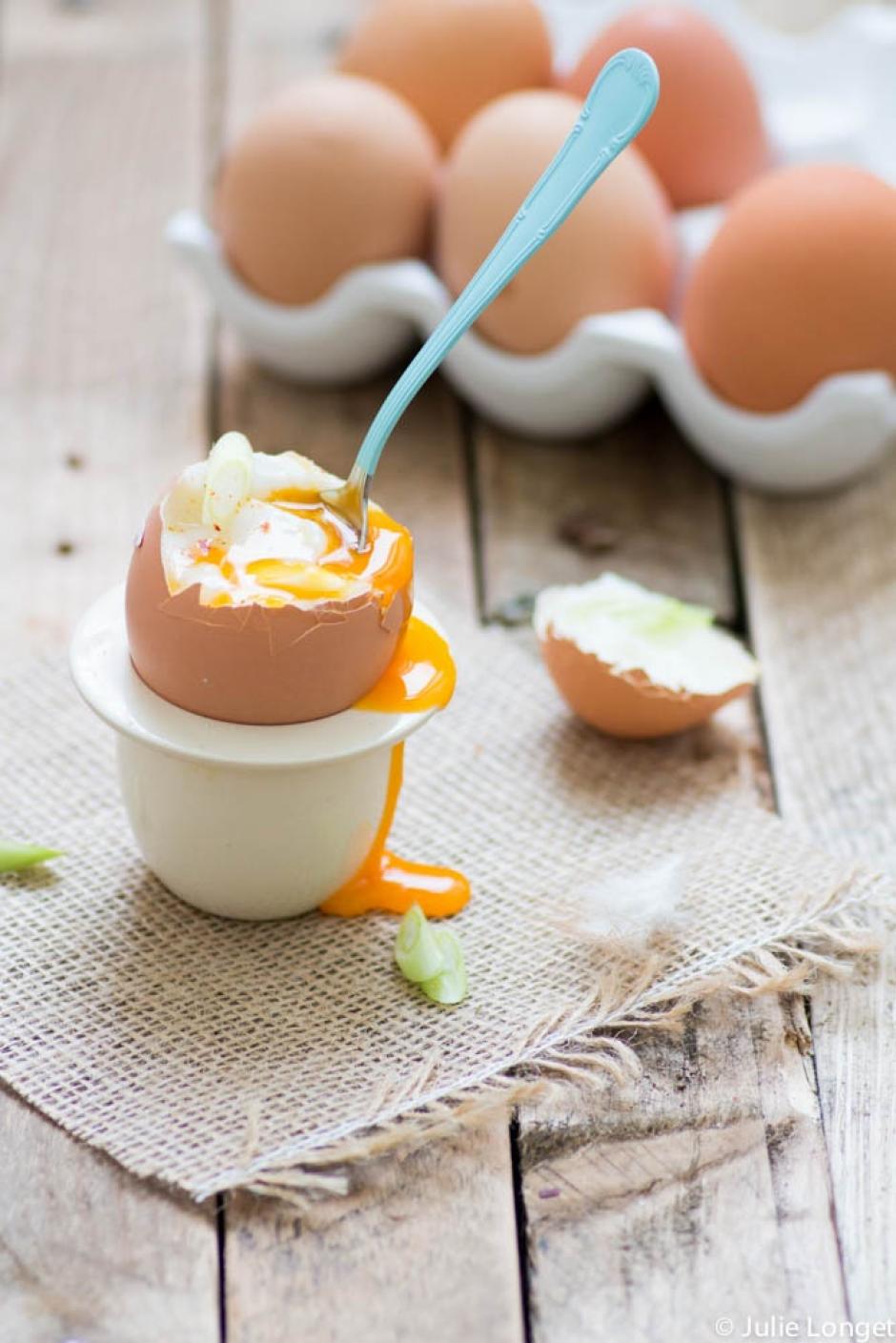 El huevo es el alimento que de manera frecuente causa alergia en los niños menores de 5 años.