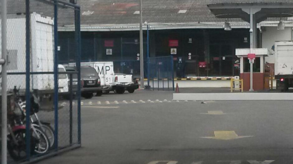 Las autoridades han evitado dar detalles del decomiso de lingores de oro en una bodega del aeropuerto La Aurora. 