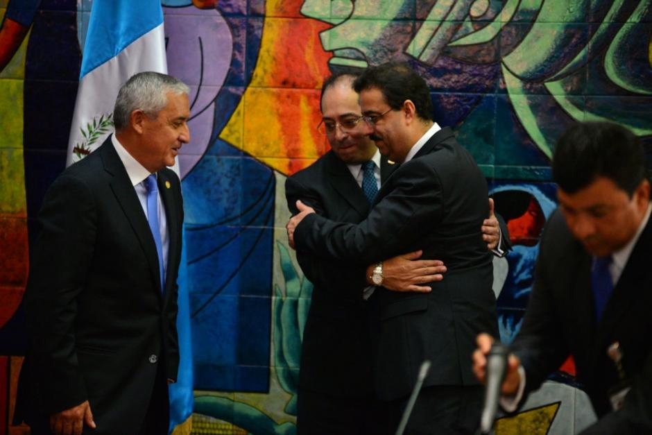 Este miércoles fueron juramentados Julio Suárez, como presidente del Banco de Guatemala, y Sergio Recinos, como vicepresidente (Foto: Wilder López/Soy502)