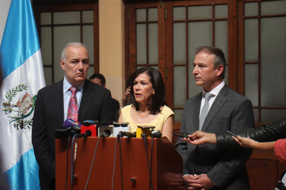 Los tres funcionarios eran de los únicos que se mantenían inalterables en sus puestos desde el inicio del Gobierno de Otto Pérez. (Foto: Soy502)