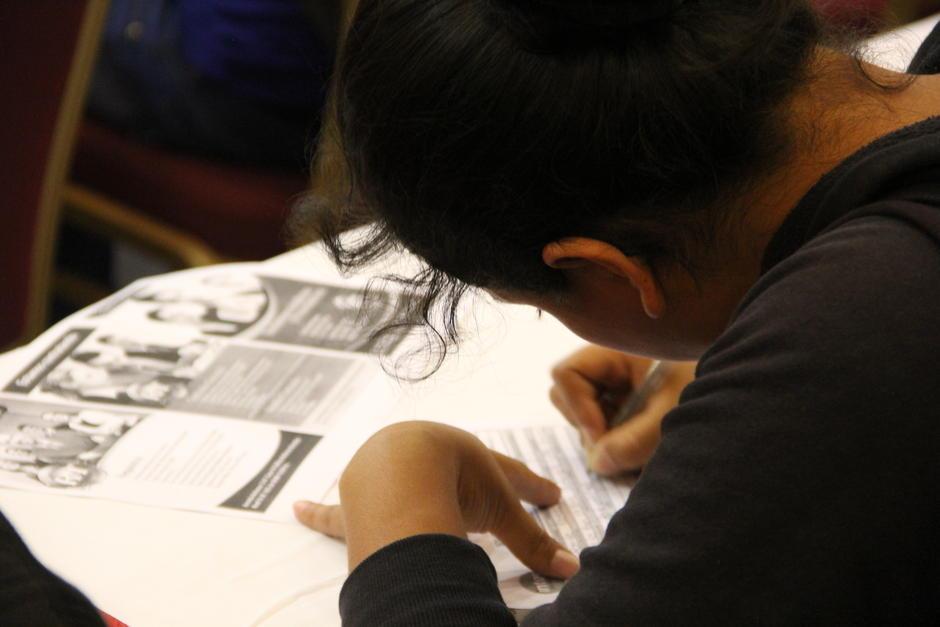 La Cámara de Comercio Americana (Amcham) espera recibir más de 8 mil aspirantes durante los dos días. (Foto: Roberto Caubilla/Soy502)