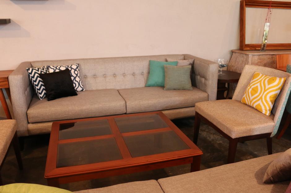 Conoce al sanjuanero que ha logrado vender sus muebles en Europa | Soy502