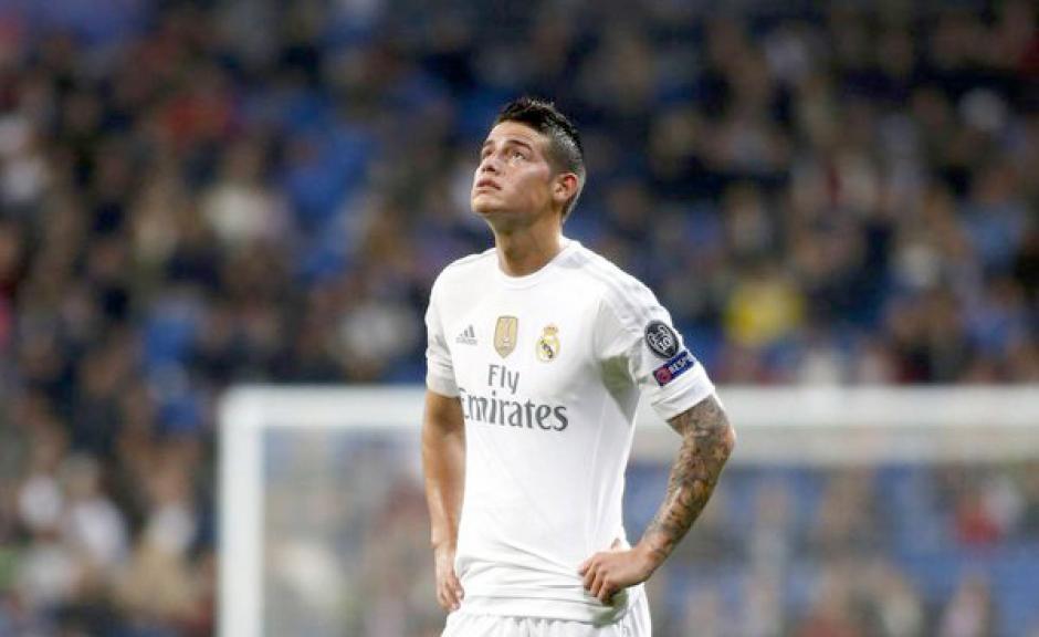 El futbolista colombiano, James Rodríguez, vive horas amargas en el Real Madrid. (Foto: EFE)