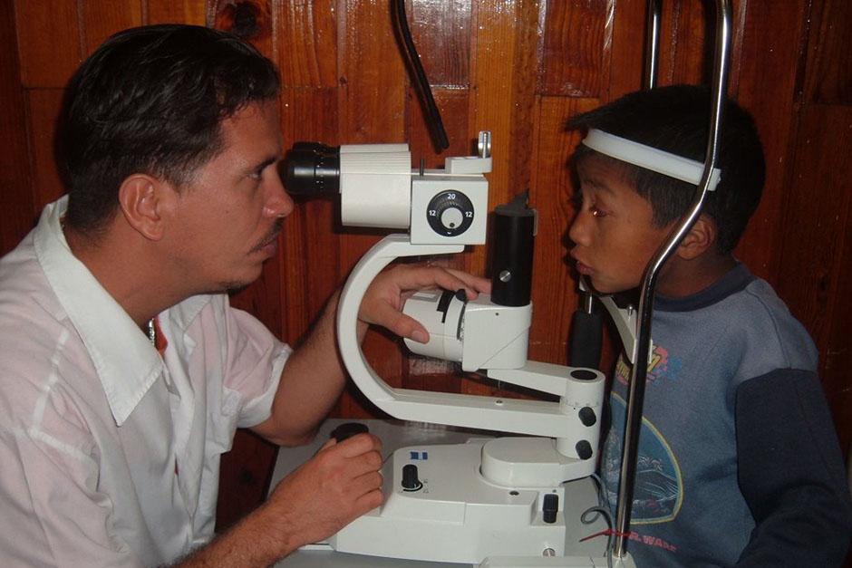 Médicos cubanos se les adeuda 1 millón 99 mil quetzales, correspondientes al mes de mayo y no hay presupuesto para pagarles el viaje de regreso a su país natal. (Foto: Archivo/Soy502)