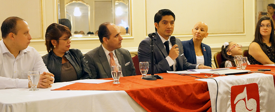 Directivos de Teletón dieron a conocer el monto total recaudado en la actividad de este año. (Foto: Teletón oficial) 