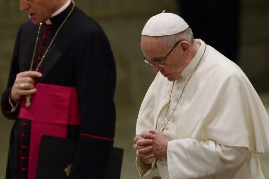 Analista considera que podría haber un mensaje oculto en la carta del Papa Francisco respecto al tema del aborto. (Foto: AFP)