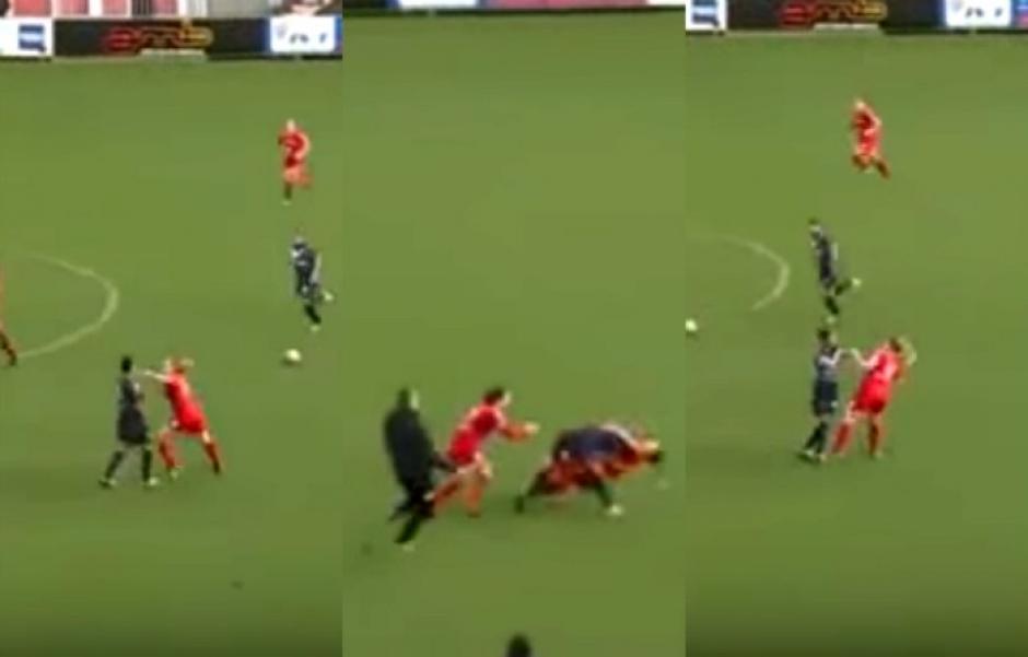 Dos mujeres futbolistas, protagonizaron un verdadero combate de artes marciales mixtas en plena cancha.