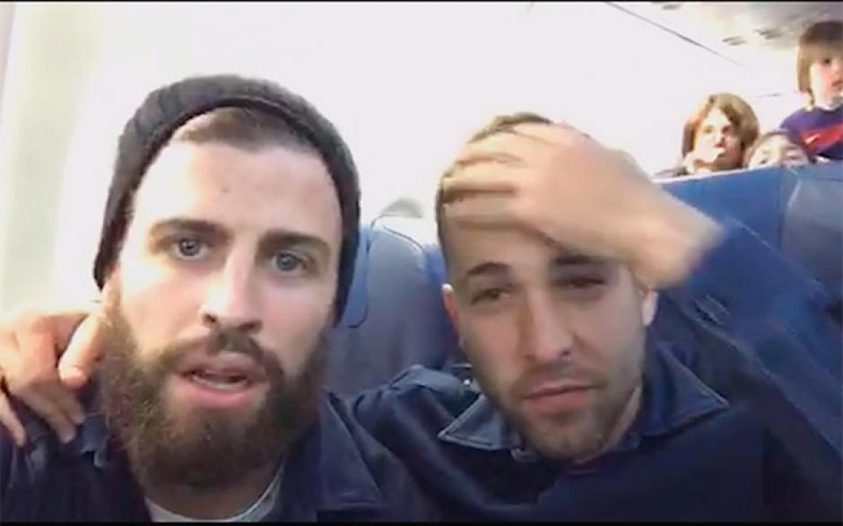 Piqué fue protagonista e interlocutor del periscope con los seguidores en las redes sociales. (Foto: captura de imagen)