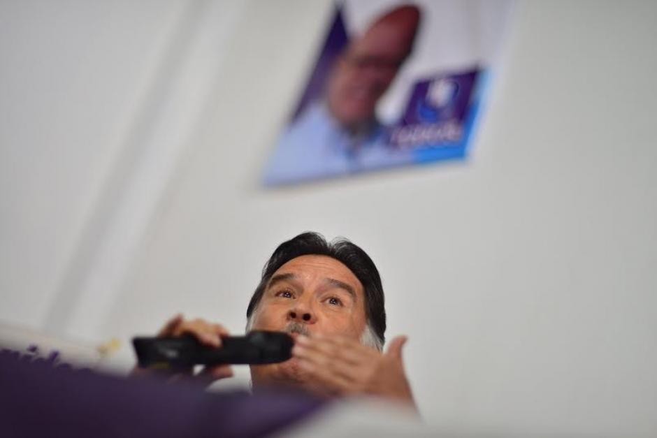 El expresidente Alfonso Portillo afirmó que no le quita el sueño ser diputado, y que de igual forma apoyará al partido TODOS. (Foto: Jesús Alfonso/Soy502) 