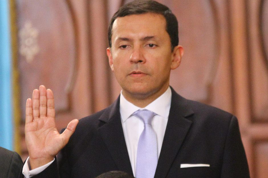 El Ministro de Energía y Minas, Juan Pelayo Castañón presentó su renuncia al cargo por motivos de salud. (Foto: Archivo/Soy502)