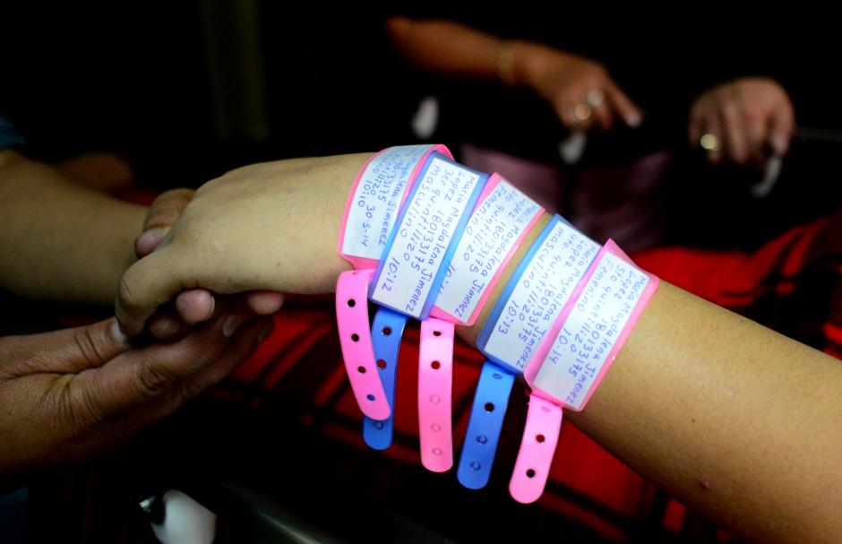 La tarde de este viernes falleció uno de los quintillizos que habían nacido horas antes en el Instituto Guatemalteco de Seguridad Social (IGSS), los médicos indicaron que sufrió una hemorragia intraventricular (Foto: Jesús Alfonso/Soy502)