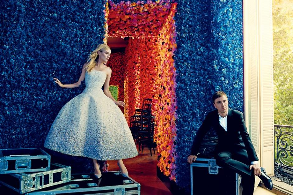 El director creativo de Dior, Raf Simons anunció su retiro de la casa de moda. (Foto: vogue.com)