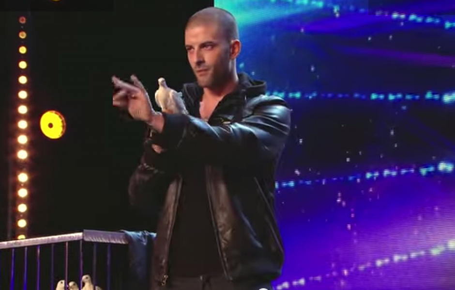 El ilusionista canadiense es considerado un showman por el tipo de espectáculo que realiza. (Foto:Darcy Oake) 