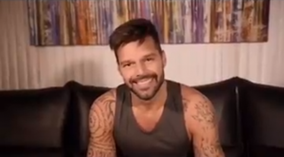 El cantante envió a través de sus redes sociales el mensaje a sus seguidores con los detalles sobre su próximo álbum que saldrá a la venta en 2015. 