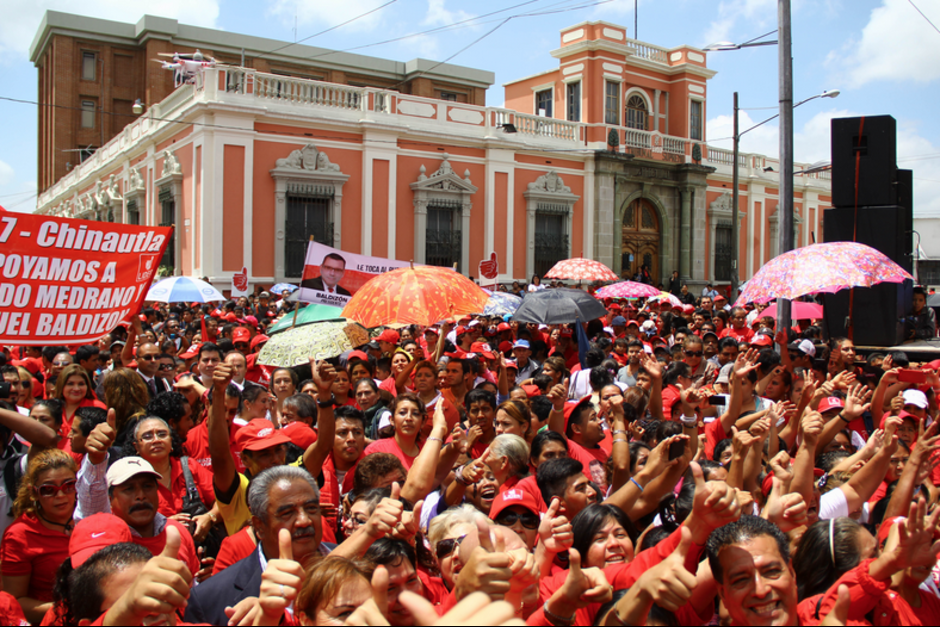 El partido Lider estuvo durante toda la campaña violando la Ley Electoral pero no fue suspendido durante el proceso. (Foto: Archivo/Soy502)