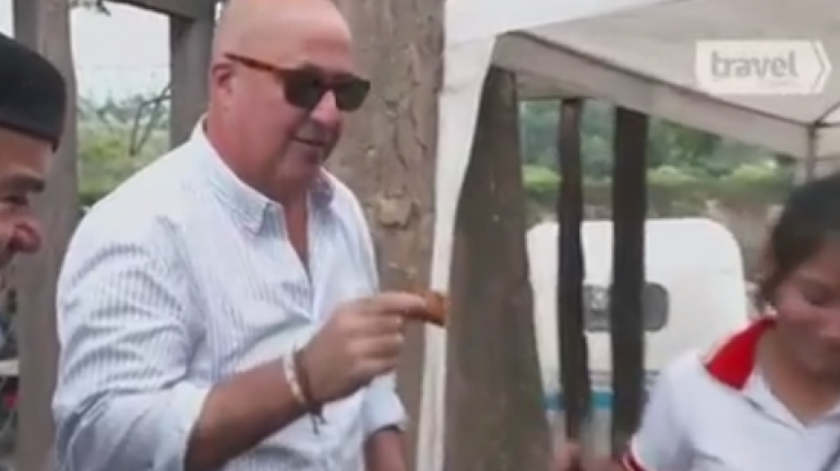 Chicharrones y carnitas en el programa de "Comidas exóticas" de Travel Channel.