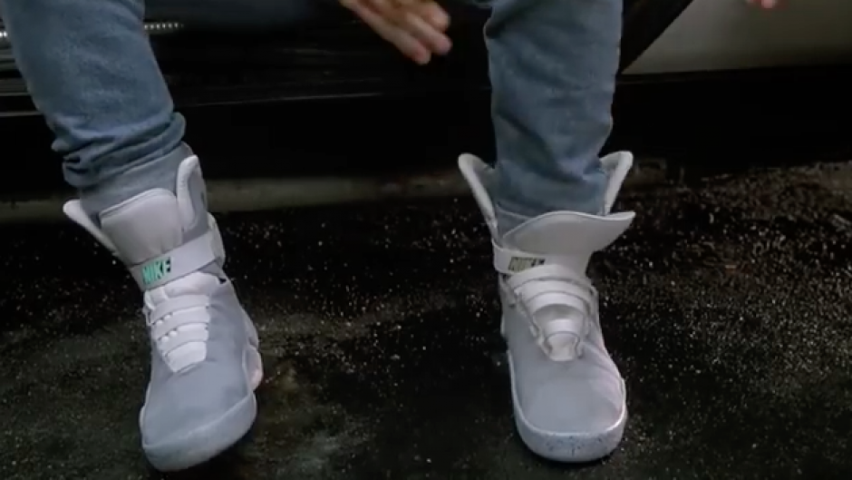 La imagen de Regreso al Futuro II fue hecha realidad por la empresa Nike en el día clave de la cinta. (Foto: YouTube) 