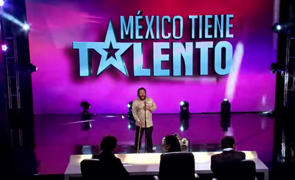 Pablo López, ganador de México tiene Talento, está en la calle. (Foto: TvBus.com) 