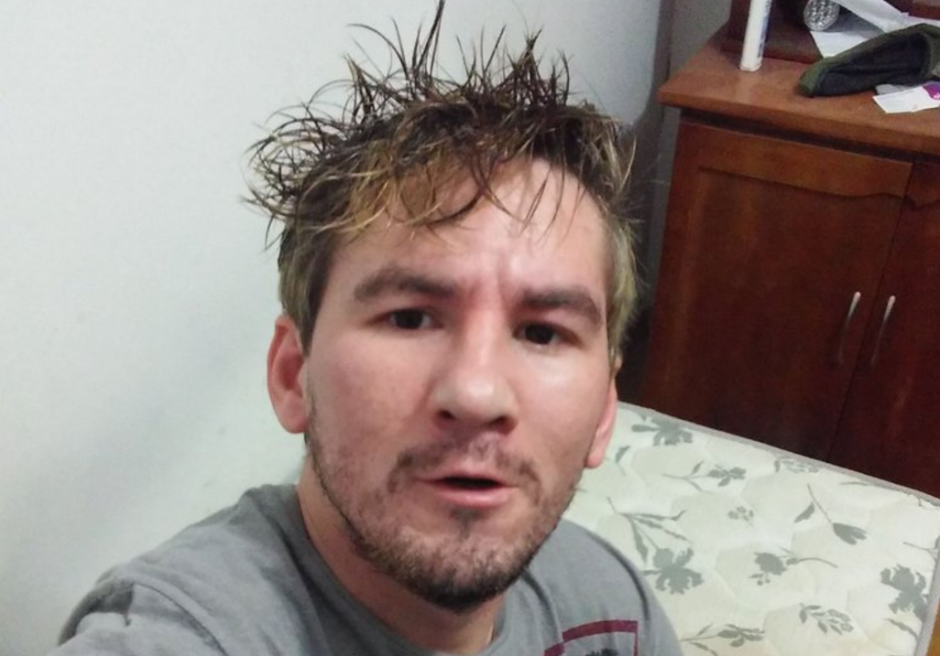 Un joven brasileño se parece a Lionel Messi y luce las fotografías en las redes sociales. (Foto: Twitter)