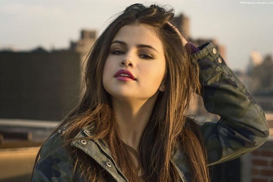 La cantante publicó el miércoles en su canal oficial de YouTube el videoclip de ‘Trust Nobody’, tema en el que colabora con Cashmere Cat. (Foto: Archivo)