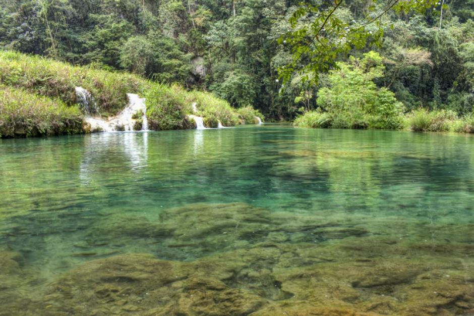 Semuc Champey es uno de los sitios turísticos más visitados por los guatemaltecos. (Imagen:Hecktictravels)