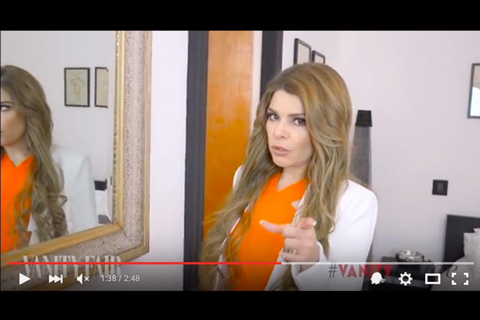 La actriz nos revela los secretos para ser una villana de telenovela inmortal.