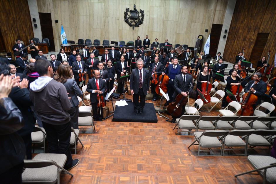 La Orquesta Sinfónica Nacional ofreció un concierto navideño a empleados del Organismo Judicial. (Foto: Wilder López/Soy502)