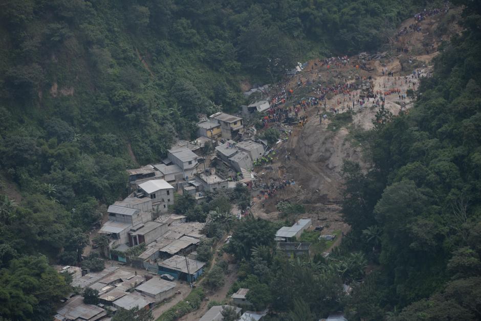 Vista aérea de la zona del desastre en El Cambray Soy502