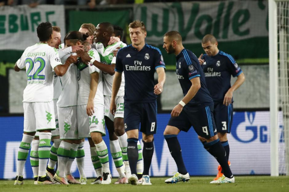 Cristiano Ronaldo marca doblete y empata la serie entre el Real Madrid y el Wolfsburgo en el primer tiempo del encuentro. (Foto: EFE)