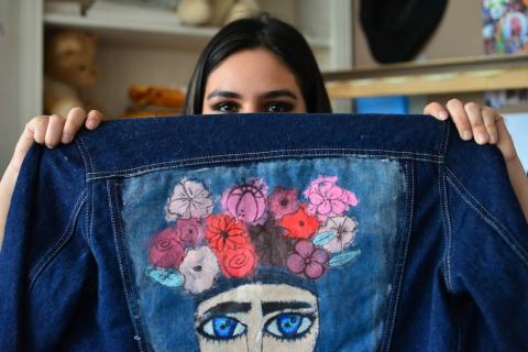 Las chaquetas de "jean" cobran vida gracias a "Denim by Nicole"