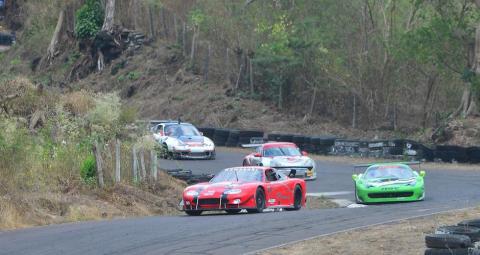 Fin de semana de adrenalina, velocidad y espectáculo en El Jabalí