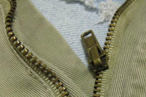 El truco para arreglar cierres de zipper que se ha viralizado