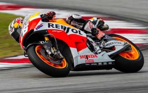 El espa&ntilde;ol Pedrosa fue el segundo por apenas cuatro d&eacute;cimas de segundo