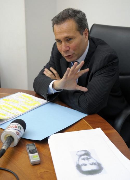 Alberto Nisman, en foto de archivo de mayo de 2009. Hoy fue encontrado muerto, tras haber hecho se&ntilde;alamientos en contra de la presidenta argentina Cristina Fern&aacute;ndez de Kirchner. (Foto: Juan Mabromata/AFP)