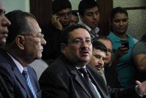 Dorval Carias, ministro de Finanzas, se&ntilde;al&oacute; que se dio prioridad al gasto social (Foto: Alexis Batres/Soy502)