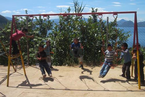 Actualmente se construye el Centro de Salud de Tzununá, el cual mejorará la calidad de vida de los pobladores del lugar. (Foto: FCC)
