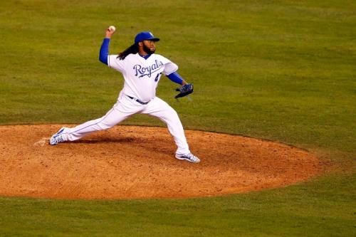 Johnny Cueto tuvo una brillante actuaci&oacute;n en el segundo juego de la serie mundial. (Foto: AFP)
