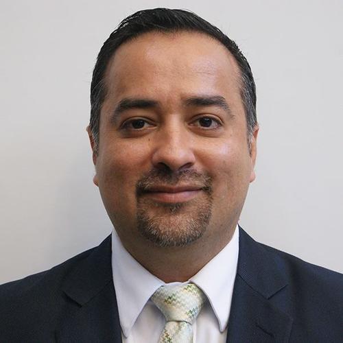 El Presidente de la  Comisión de Finanzas, Jairo Flores, decidió qué diputados integran la sala de trabajo. (Foto: Congreso)