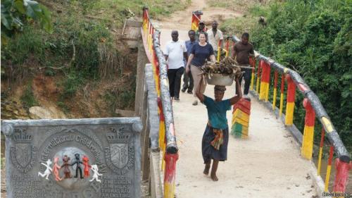 Con ayuda de aportes alemanes, el rey pudo reconstruir este puente. (Foto: BBC) 
