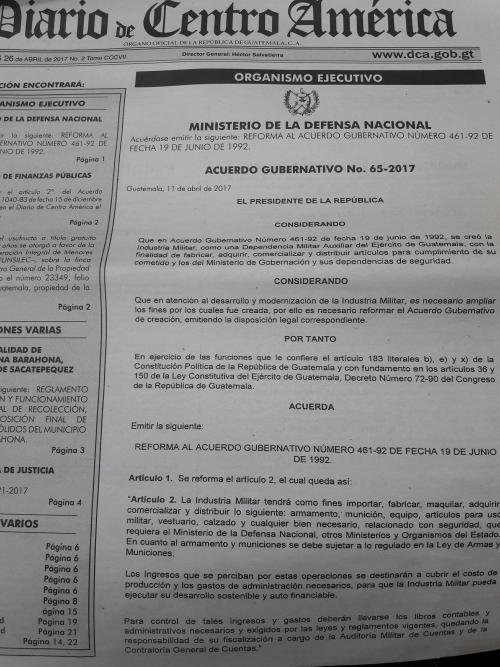 Publicaci&oacute;n del Acuerdo Gubernativo. (Foto: DCA)